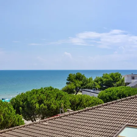 Elegante A Silvi 68a * Silvi Paese