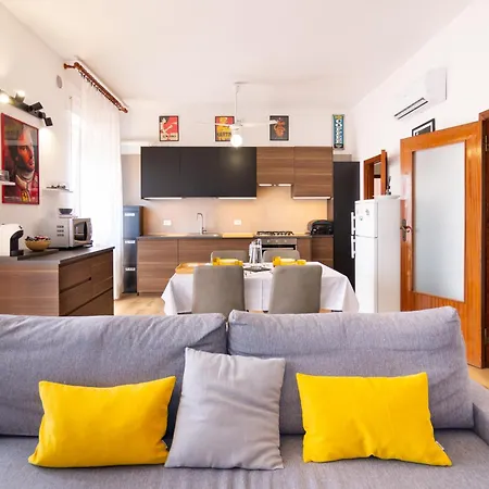 Apartman Elegante A Silvi 68a *