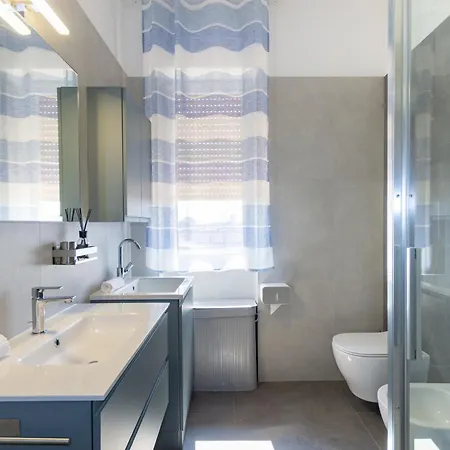 Elegante A Silvi 68a * Silvi Paese